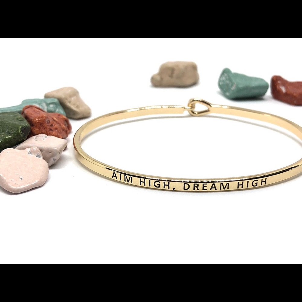 Braclets